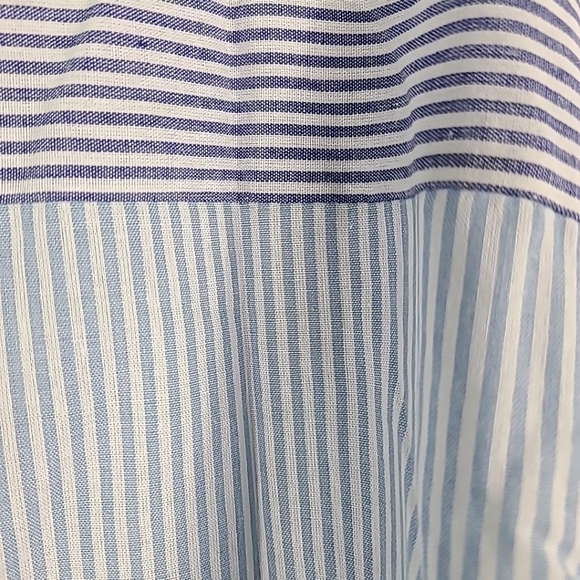 Andree by Unit Women's Yours or Mine Striped Button Down Shirt Sz M Blue White - Picture 8 of 9